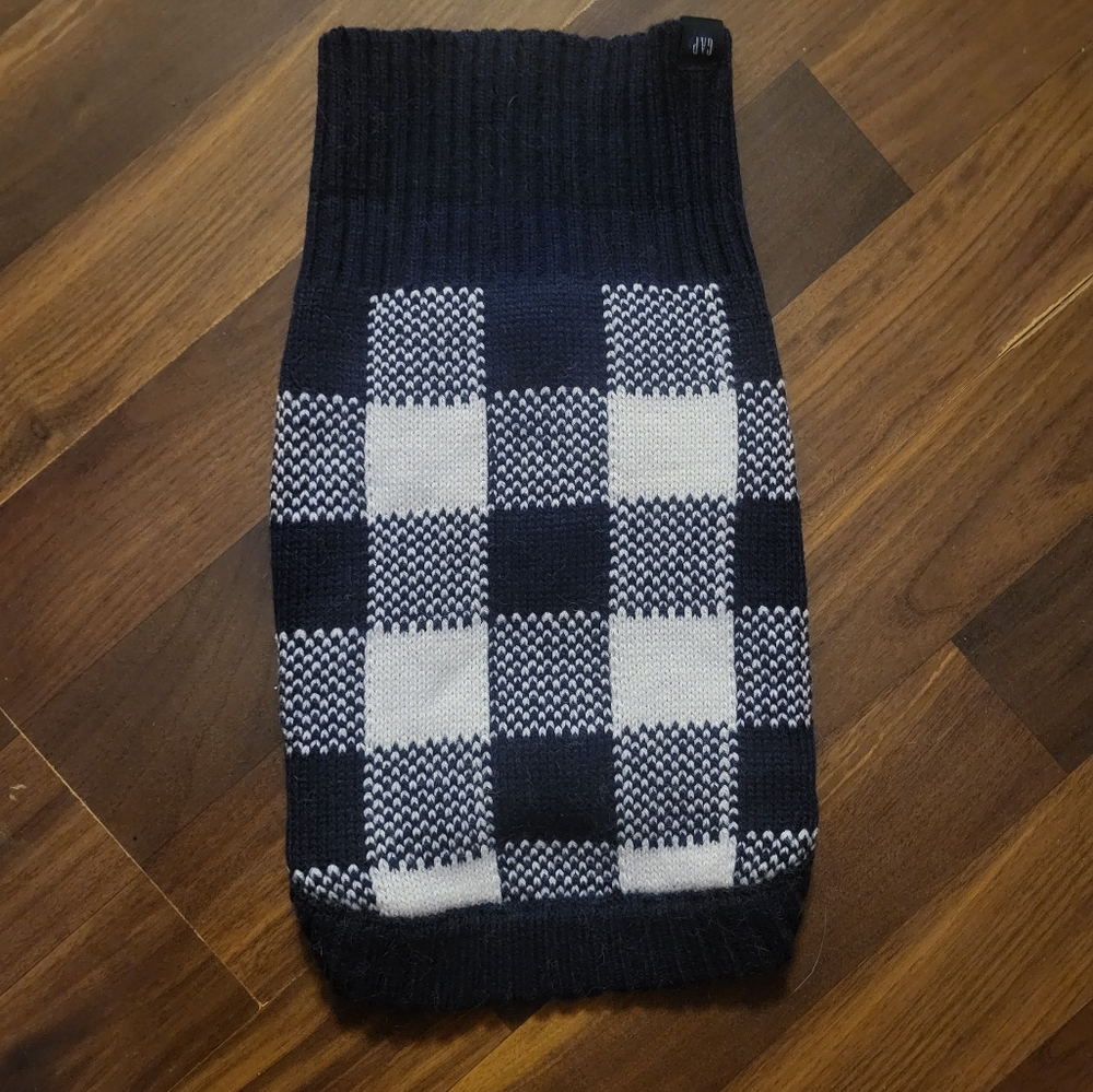 Dog sweater